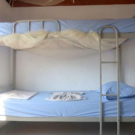 Atauro Dive Resort Backpackers Hostel Beloi Bagian luar foto